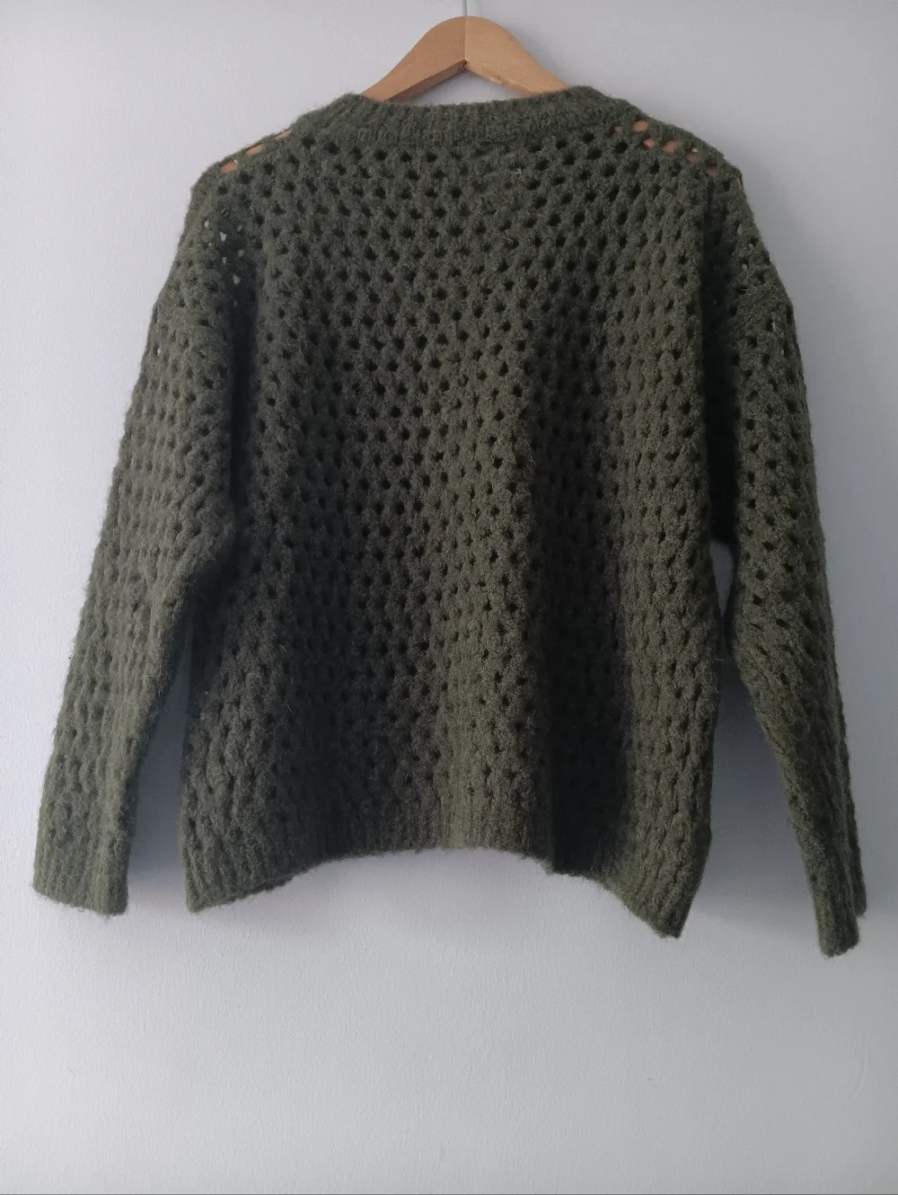 Souvenir Clubbing Green Open Knit Sweater S Fuzzy Textured Hole Knit - Picture 2 of 7
